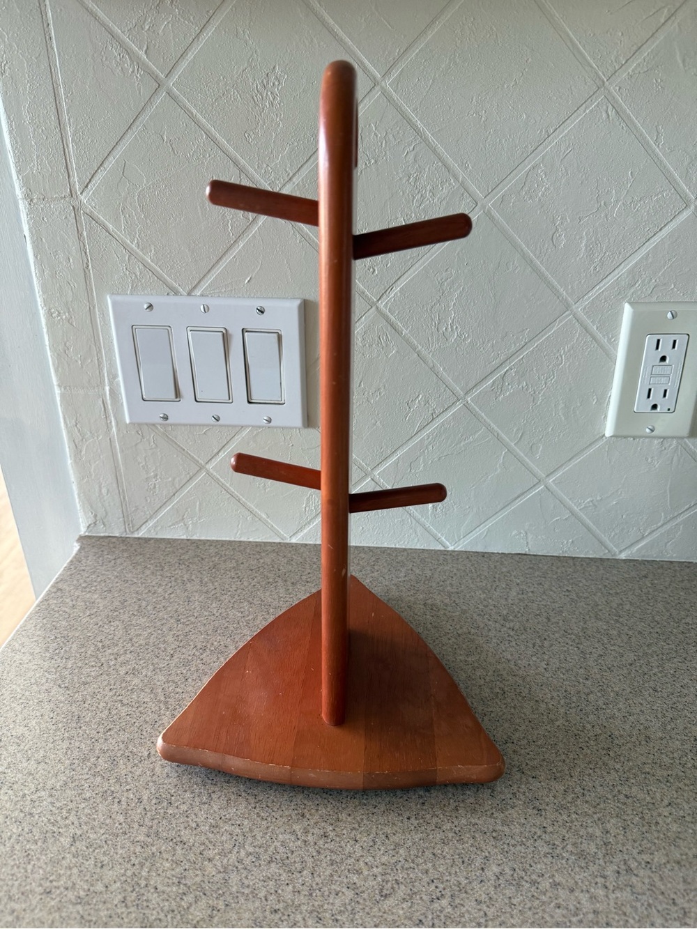 Vintage MCM Wooden Mug Tree